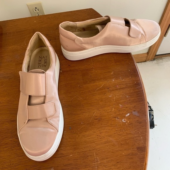 Naturalizer Charlie double strap slip on shoes sneakers - Picture 1 of 9